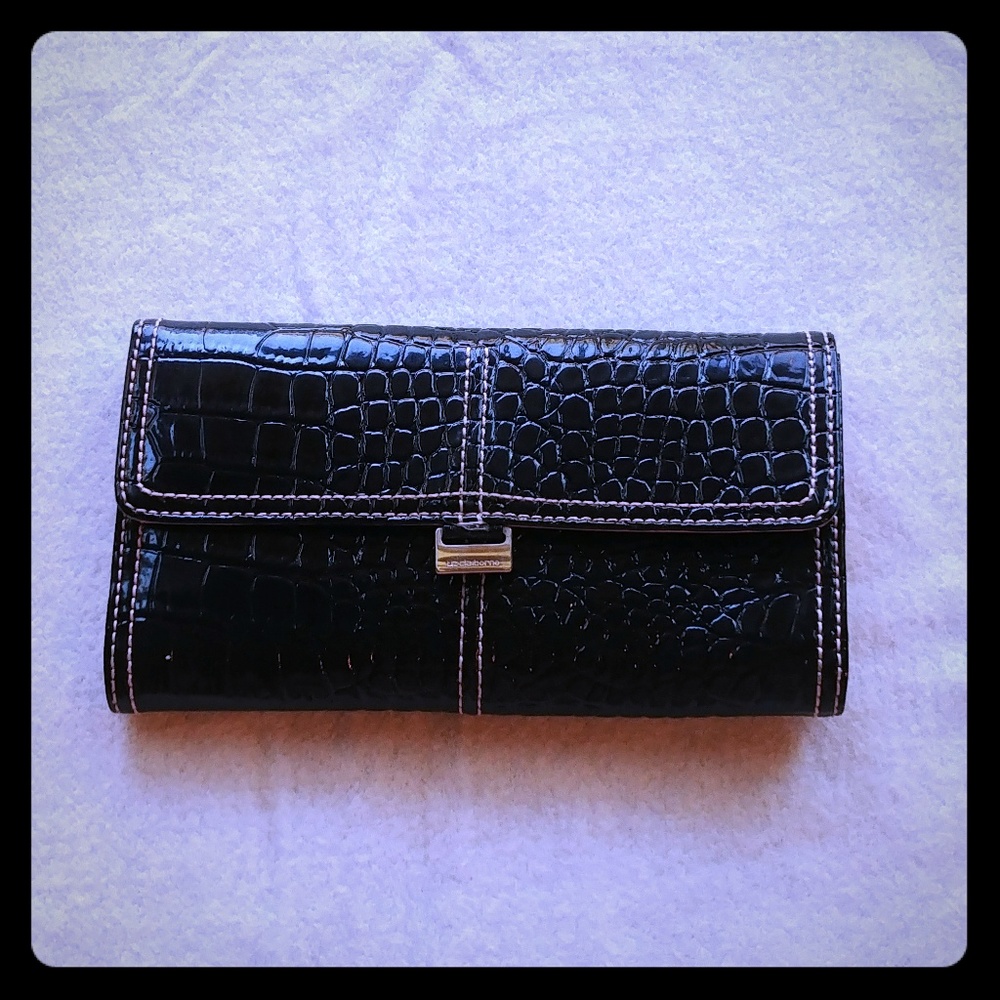 Liz Claiborne Faux-Alligator Wallet